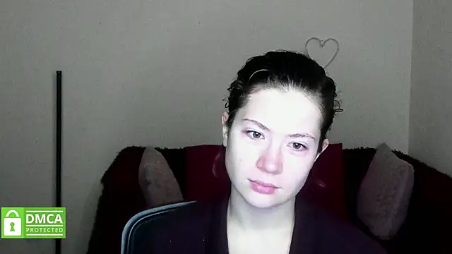 Snapshot of Alicia_redfollow chatting on 10-18-25, 11:33 Alicia redfollow online show from 10-18-25, 11:33