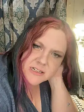 leenieb88 online show from 12-24-24, 12:33