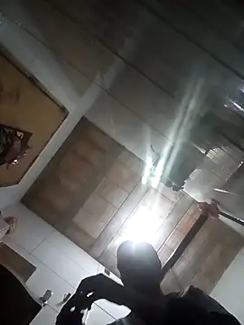 Snapshot of mayconguri2 chatting on 10-20-25, 04:02 mayconguri2 online show from 10-20-25, 04:02