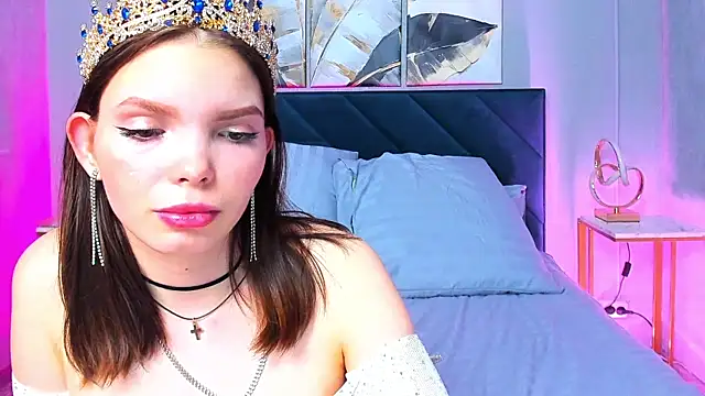 Curvy Dynamite  online show from 02-28-25, 07:37