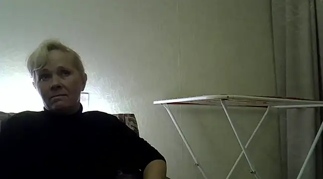 sakura blonde online show from 12-17-24, 09:05