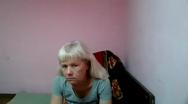 sakura blonde online show from 02-08-25, 07:04