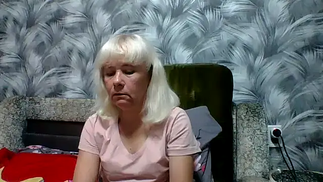 sakura blonde online show from 10-27-25, 05:22