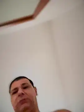 SecretlyDD online show from 11-05-25, 09:42