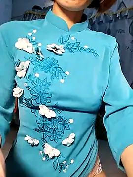 Snapshot of Lucy_limon chatting on 03-15-25, 06:25 Lucy limon online show from 03-15-25, 06:25