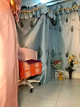 Snapshot of Lucy_limon chatting on 03-15-25, 11:39 Lucy limon online show from 03-15-25, 11:39