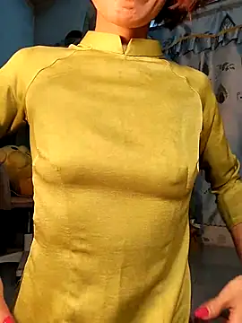 Snapshot of Lucy_limon chatting on 03-17-25, 09:13 Lucy limon online show from 03-17-25, 09:13