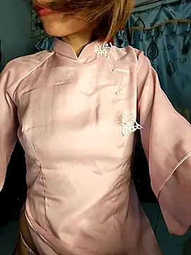 Snapshot of Lucy_limon chatting on 09-16-25, 10:00 Lucy limon online show from 09-16-25, 10:00