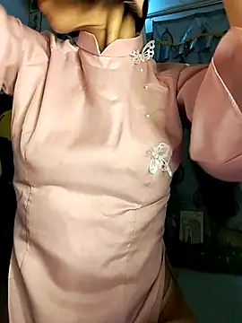 Snapshot of Lucy_limon chatting on 10-05-25, 07:28 Lucy limon online show from 10-05-25, 07:28