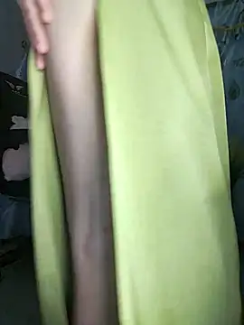 Snapshot of Lucy_limon chatting on 10-11-25, 10:30 Lucy limon online show from 10-11-25, 10:30