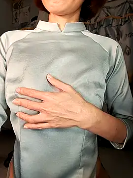 Snapshot of Lucy_limon chatting on 11-02-25, 06:21 Lucy limon online show from 11-02-25, 06:21