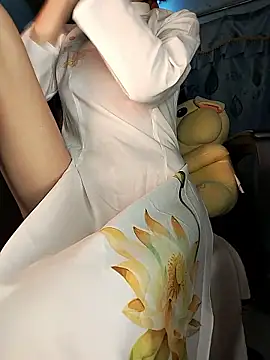 Lucy limon online show from 01-07-26, 11:12