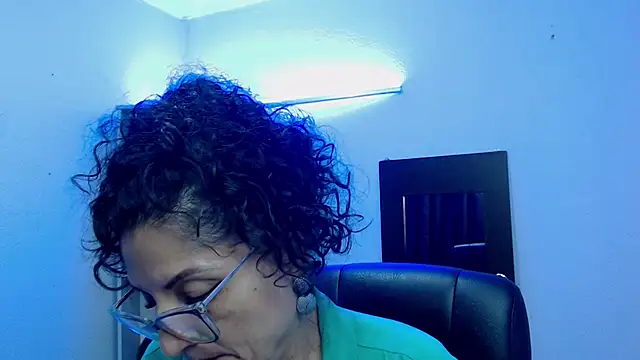 arianna ros3 online show from 02-10-25, 06:13