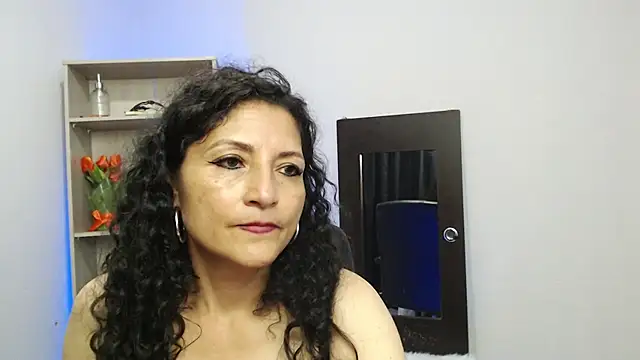 arianna ros3 online show from 02-11-25, 06:44