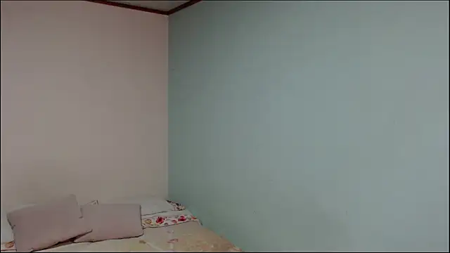 arianna ros3 online show from 10-04-25, 12:36