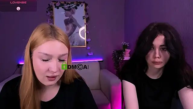 Snapshot of playful_sophie chatting on 02-21-26, 08:43 playful sophie online show from 02-21-26, 08:43