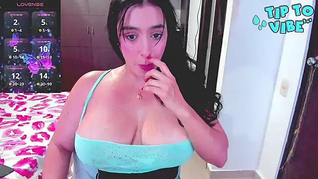 hugetits90xxx online show from 10-15-25, 12:33