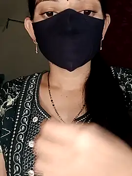 Snapshot of Telugu_Cute_Angel chatting on 01-12-25, 04:08 Telugu Cute Angel online show from 01-12-25, 04:08