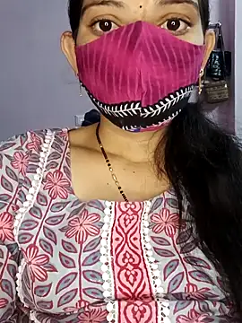 Snapshot of Telugu_Cute_Angel chatting on 02-18-25, 02:49 Telugu Cute Angel online show from 02-18-25, 02:49