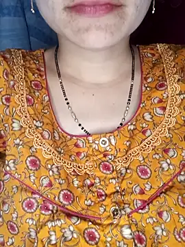Snapshot of Telugu_Cute_Angel chatting on 03-05-25, 04:13 Telugu Cute Angel online show from 03-05-25, 04:13
