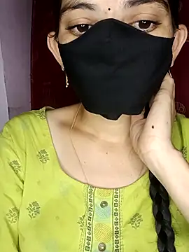 Snapshot of Telugu_Cute_Angel chatting on 09-19-25, 04:07 Telugu Cute Angel online show from 09-19-25, 04:07