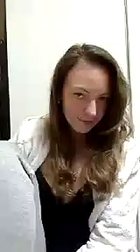 KattyLuuu online show from 12-18-24, 05:52