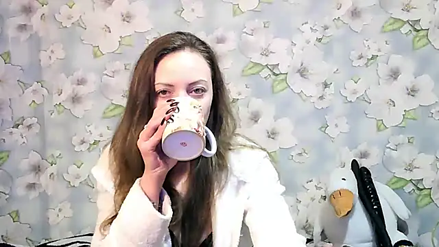 KattyLuuu online show from 03-22-25, 08:59