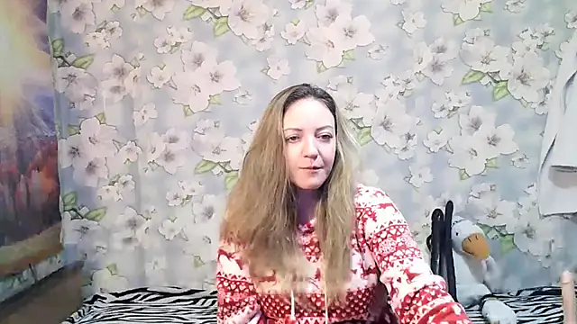 KattyLuuu online show from 10-25-25, 08:36