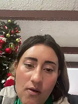 Snapshot of hanna_sky1 chatting on 12-23-24, 05:11 hanna sky1 online show from 12-23-24, 05:11