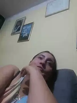 Snapshot of hanna_sky1 chatting on 12-24-24, 11:00 hanna sky1 online show from 12-24-24, 11:00