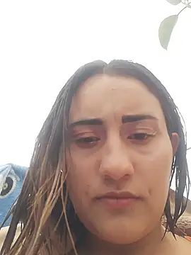 Snapshot of hanna_sky1 chatting on 12-27-24, 02:43 hanna sky1 online show from 12-27-24, 02:43