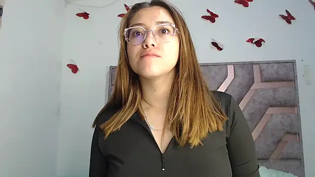 Snapshot of Anny_Fox- chatting on 11-06-25, 05:19 Anny Fox- online show from 11-06-25, 05:19