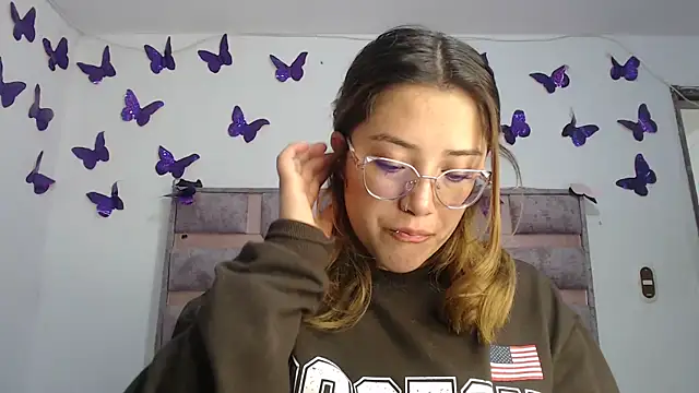 Anny Fox- online show from 01-18-26, 02:59