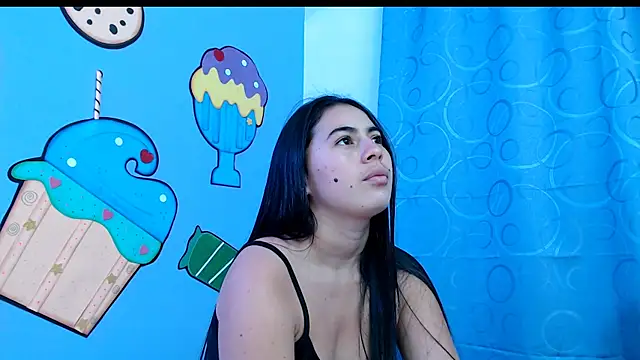 Snapshot of sweetfantacies18 chatting on 03-06-25, 01:16 sweetfantacies18 online show from 03-06-25, 01:16