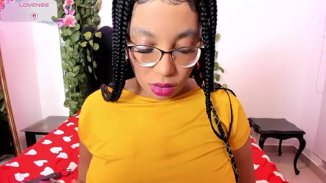 Snapshot of AmyBriiggs chatting on 03-03-26, 04:07 AmyBriiggs online show from 03-03-26, 04:07