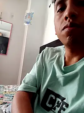 Alex-col online show from 12-18-24, 08:36