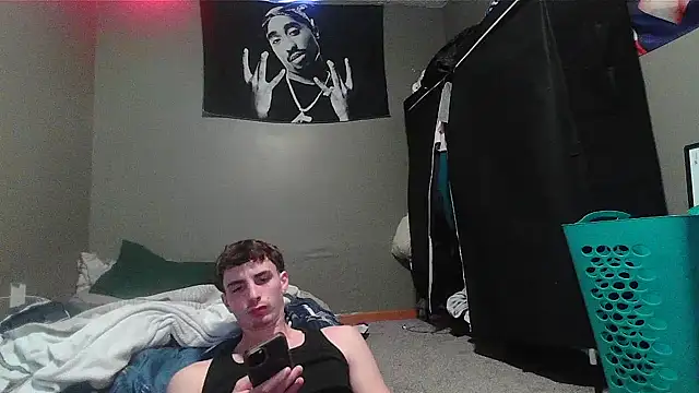 Snapshot of cw1ss chatting on 10-09-25, 04:27 cw1ss online show from 10-09-25, 04:27