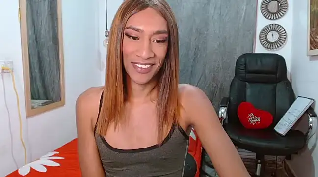 Dannacamilsaenz online show from 01-06-25, 01:52