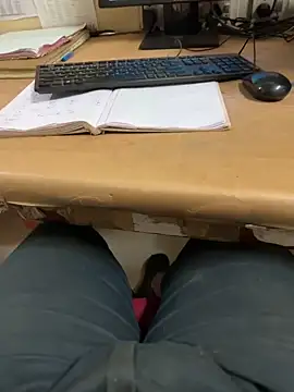 Hillz king 98 online show from 01-29-25, 11:25