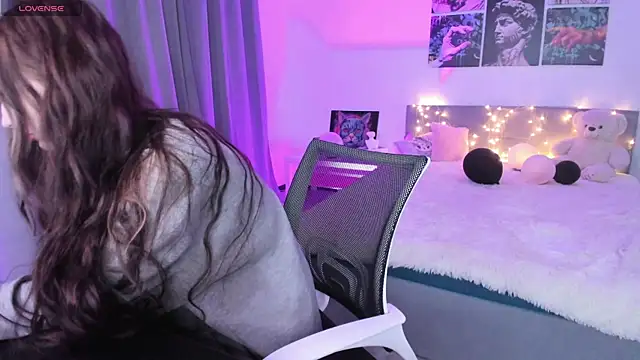 Lissa Meow  online show from 01-11-26, 01:43