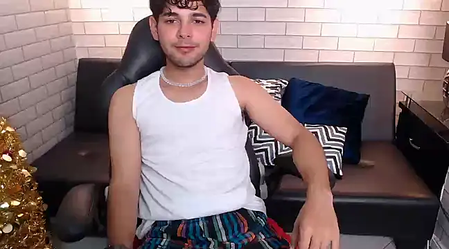 Samir bear online show from 12-27-24, 12:56