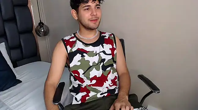 Samir bear online show from 12-28-24, 12:45