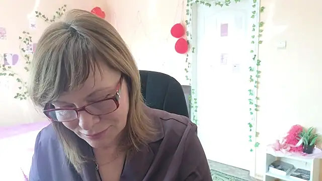 Snapshot of Miss_Moren chatting on 03-30-26, 06:36 Miss Moren online show from 03-30-26, 06:36