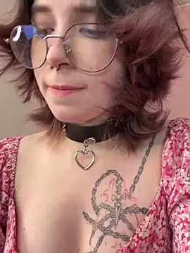 lilithlunna online show from 03-12-25, 06:51