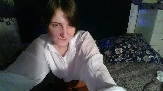 AlexsandraZoomer online show from 12-18-24, 06:14