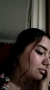 Ema kraus online show from 02-18-25, 04:58