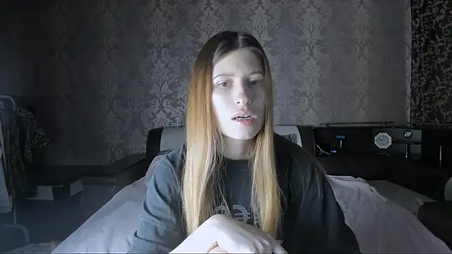 Agnes Allenn online show from 10-18-25, 11:11