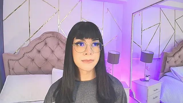 RoseCassie online show from 01-31-25, 12:40