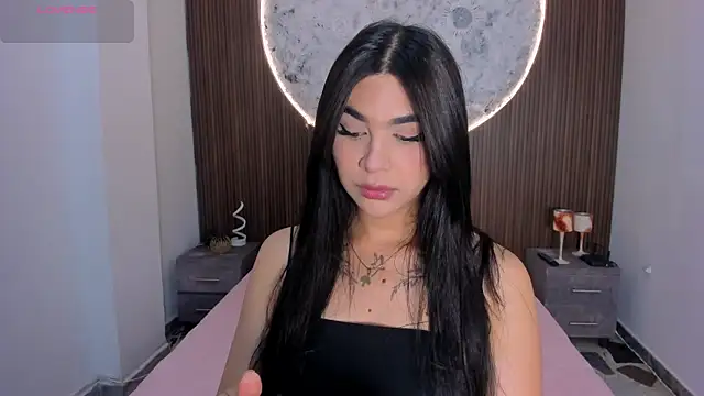 RoseCassie online show from 05-01-26, 01:37