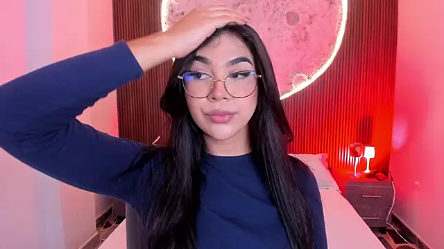 RoseCassie online show from 05-10-26, 02:33